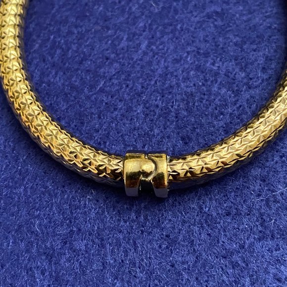 Fine Milor Italy 925 SS Gold-tone Diamond-cut Bangle, 7" - Picture 4 of 9